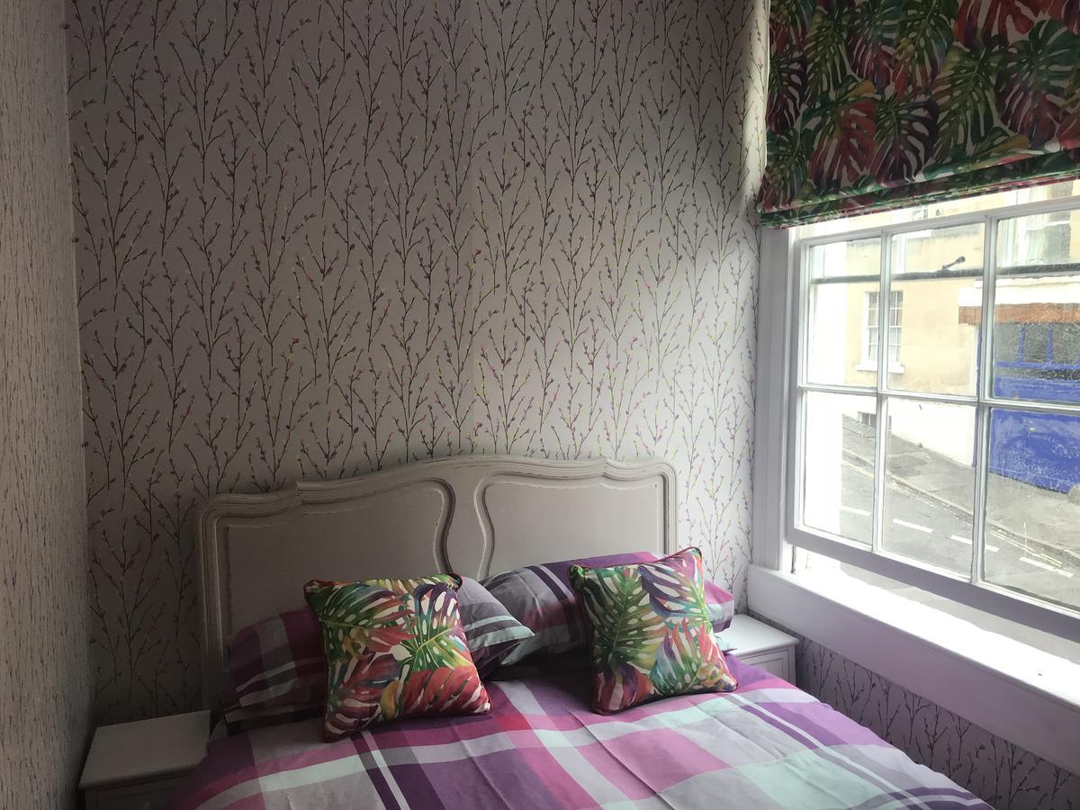 Central City Pad One Bedroom Plus Double Sofabed Бат Экстерьер фото